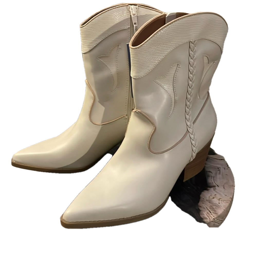 NWT UNIVERSAL THREAD OFF WHITE SHANA WESTERN BOOTS WOMEN 10 - Picture 3 of 11
